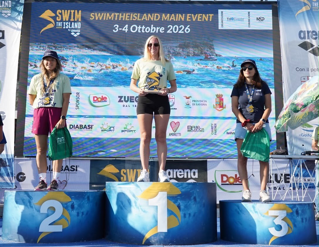 Swim the Island a Bergeggi: Lara Gherardini vince la 6 km femminile